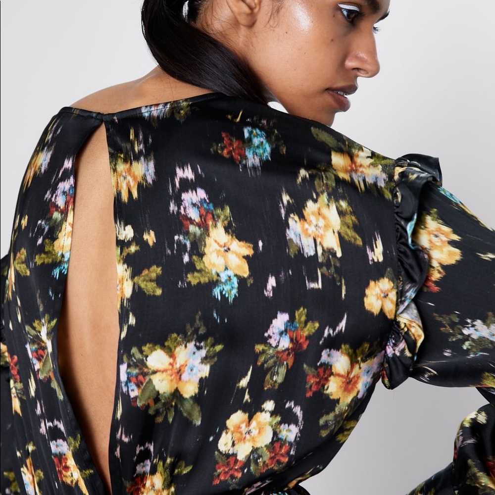 MULTI COLOR RUFFLED PRINT DRESS - Picture 7 of 8